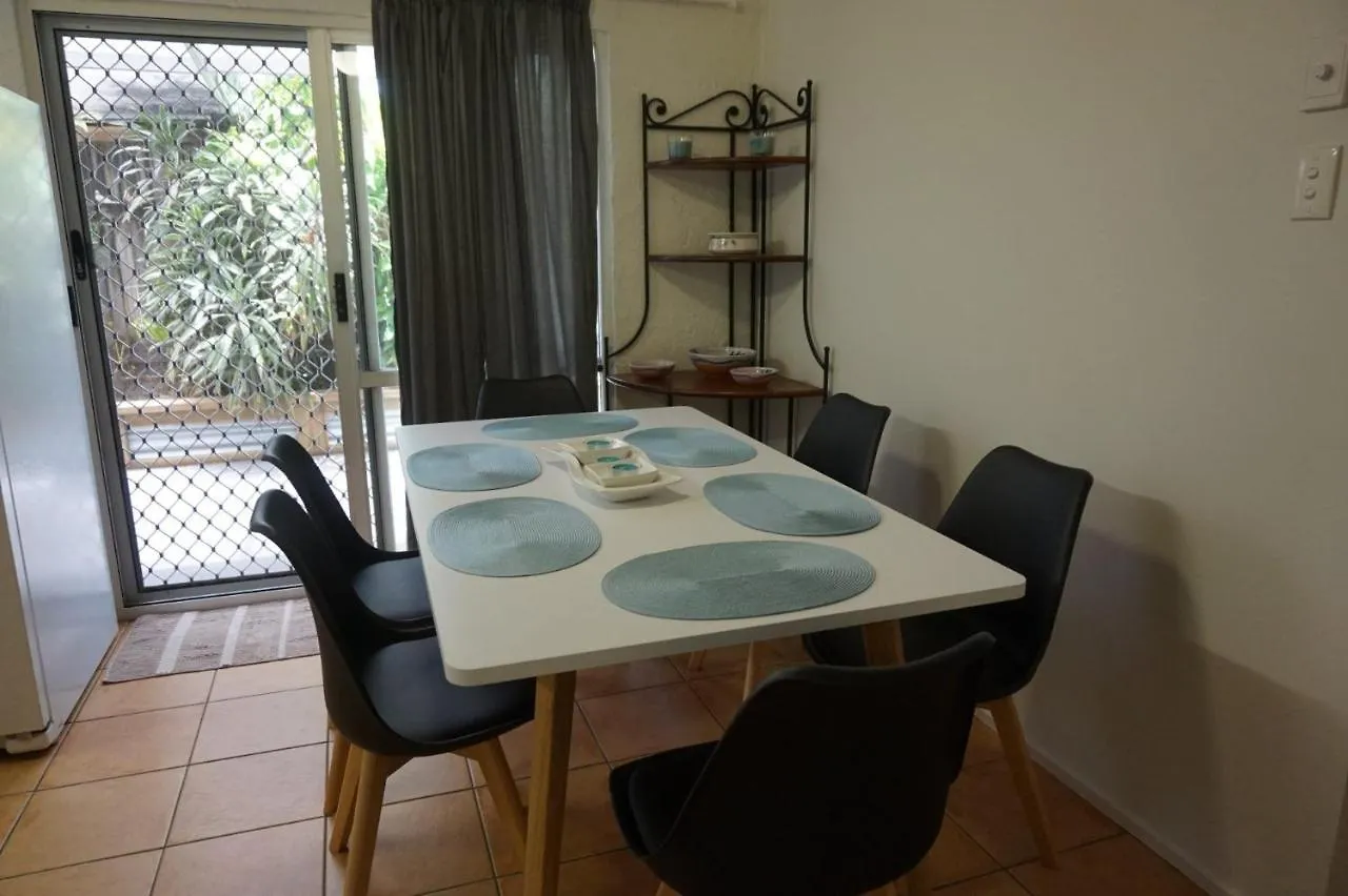 11 Bomburra Court Rainbow Beach Holiday home